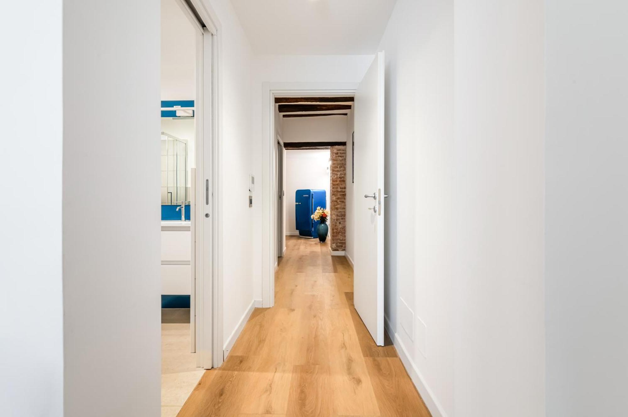Piazza Indipendenza Loft & Rooms パレルモ エクステリア 写真