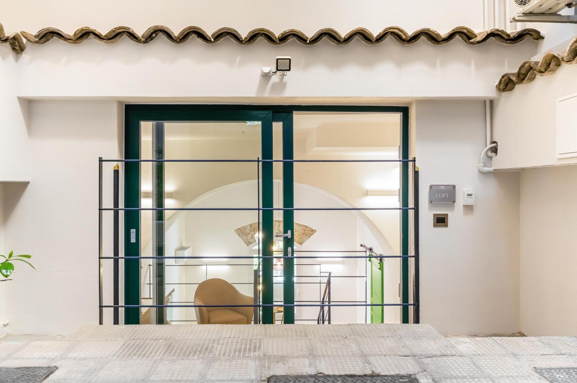 Piazza Indipendenza Loft & Rooms パレルモ エクステリア 写真