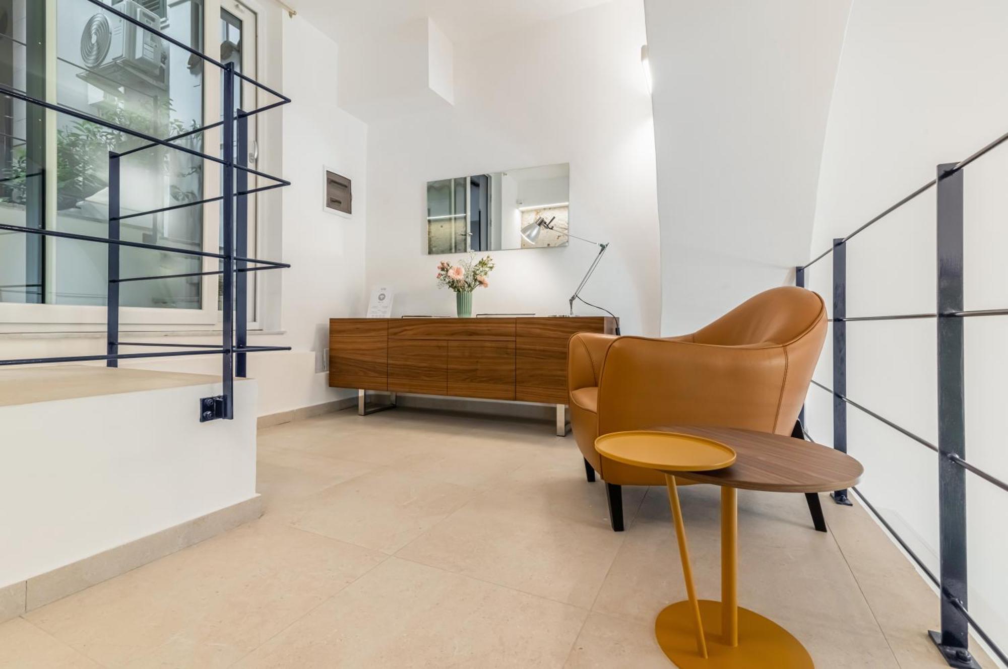 Piazza Indipendenza Loft & Rooms パレルモ エクステリア 写真